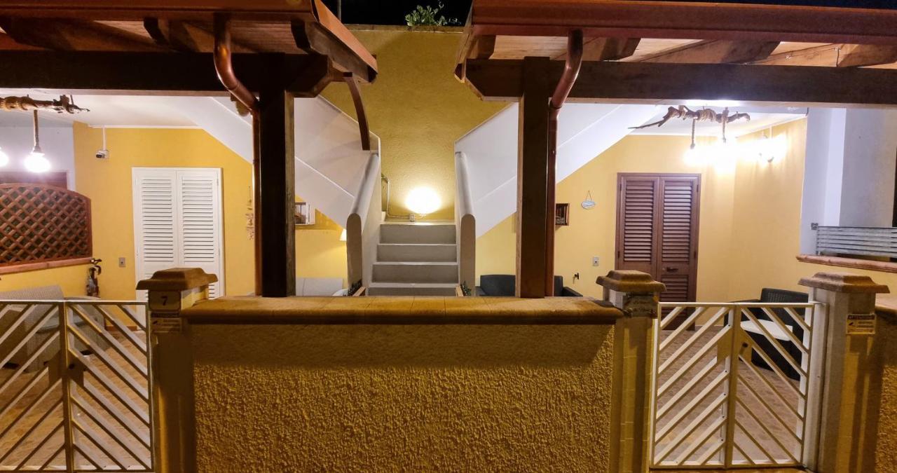 Ferienwohnung La Terrazza Dei Nonni Torre Specchia Ruggeri Exterior foto