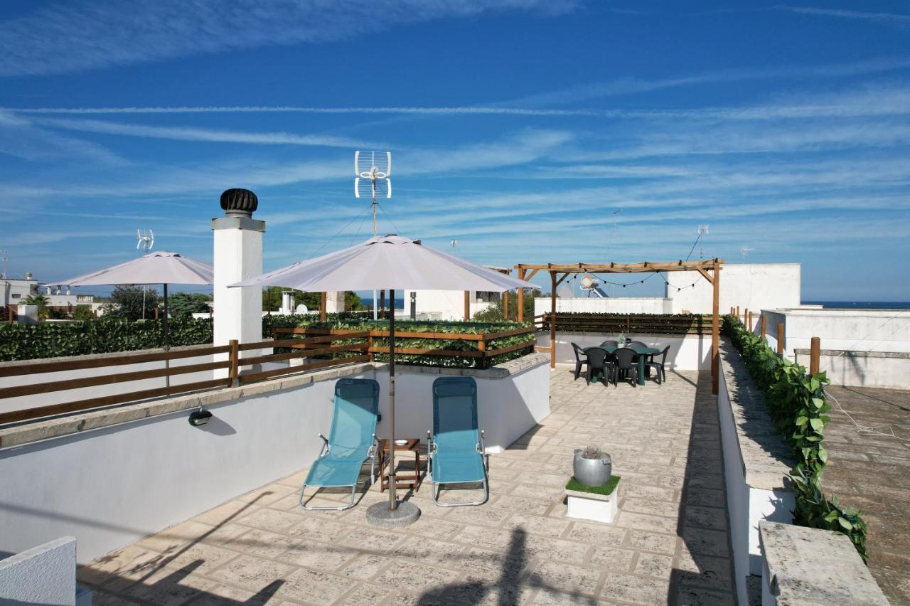 Ferienwohnung La Terrazza Dei Nonni Torre Specchia Ruggeri Exterior foto