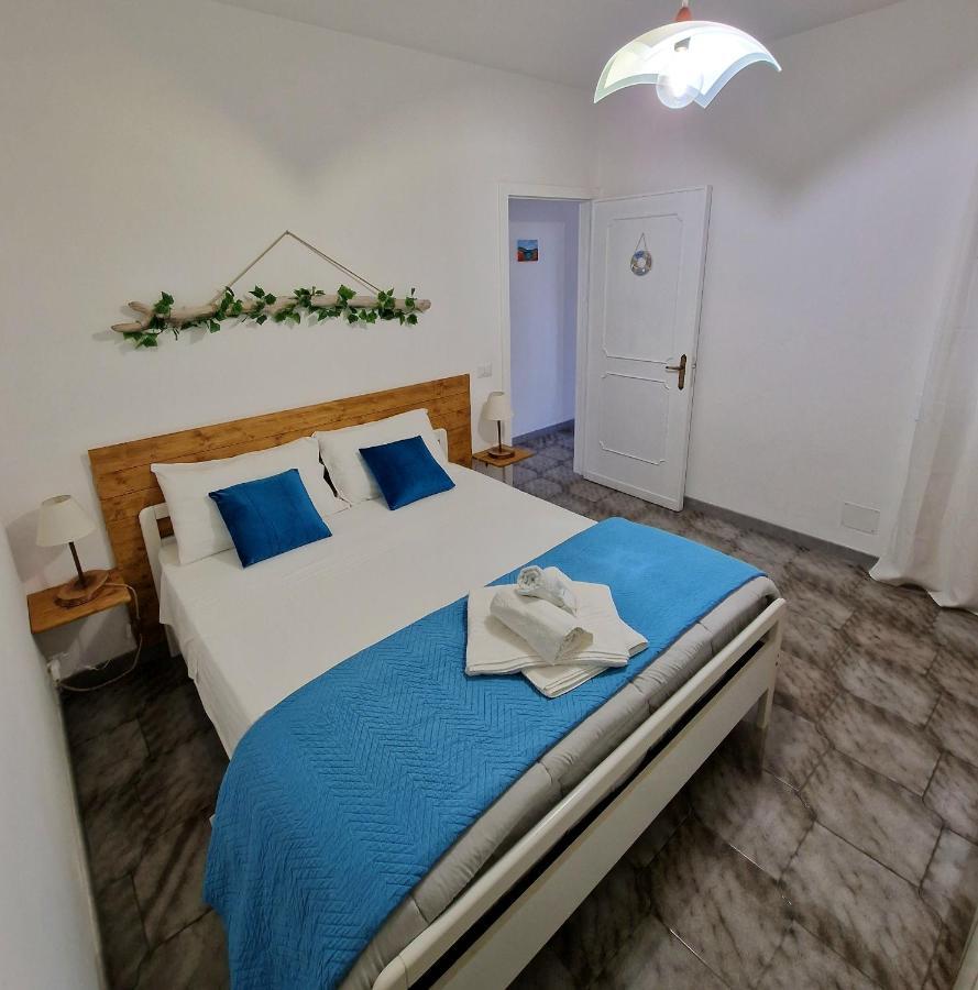 Ferienwohnung La Terrazza Dei Nonni Torre Specchia Ruggeri Exterior foto